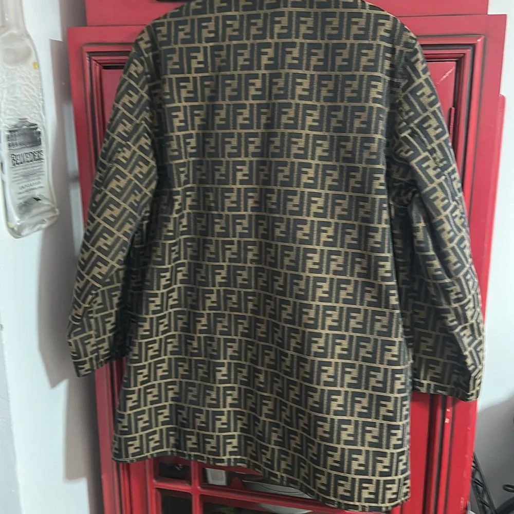 Authentic Fendi Unisex /Women’s Reversible Black and Brown Jacket - Picture 7 of 10